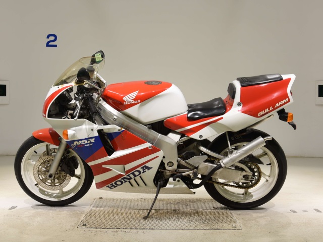 Honda NSR250R — фото 2