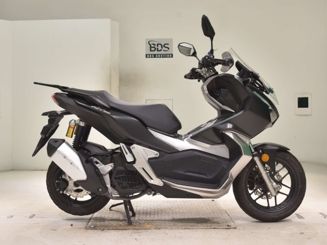 Honda ADV 150