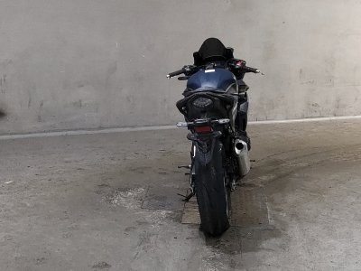 Honda CBR400R — фото 4