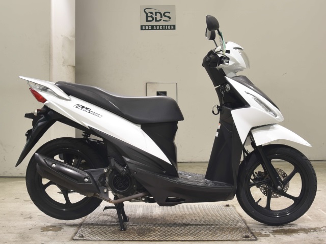 Suzuki ADDRESS V110