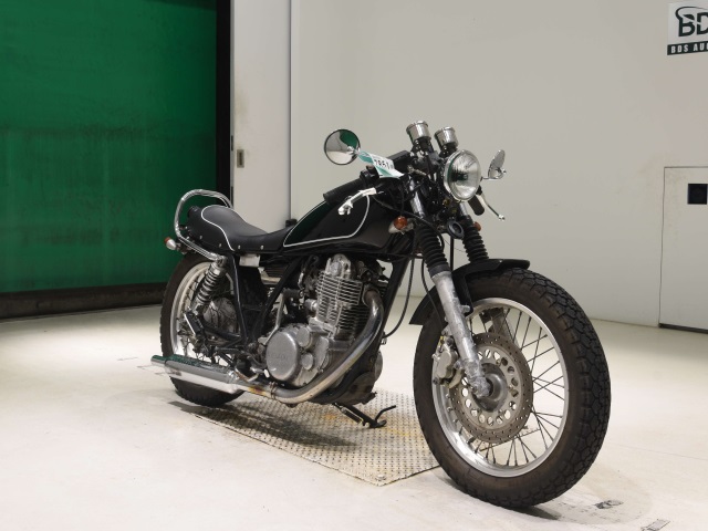 Yamaha SR400 — фото 3