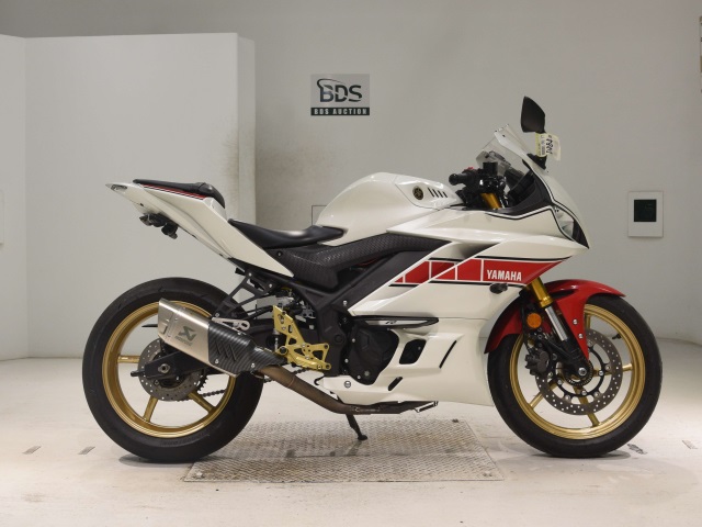 Yamaha YZF-R25