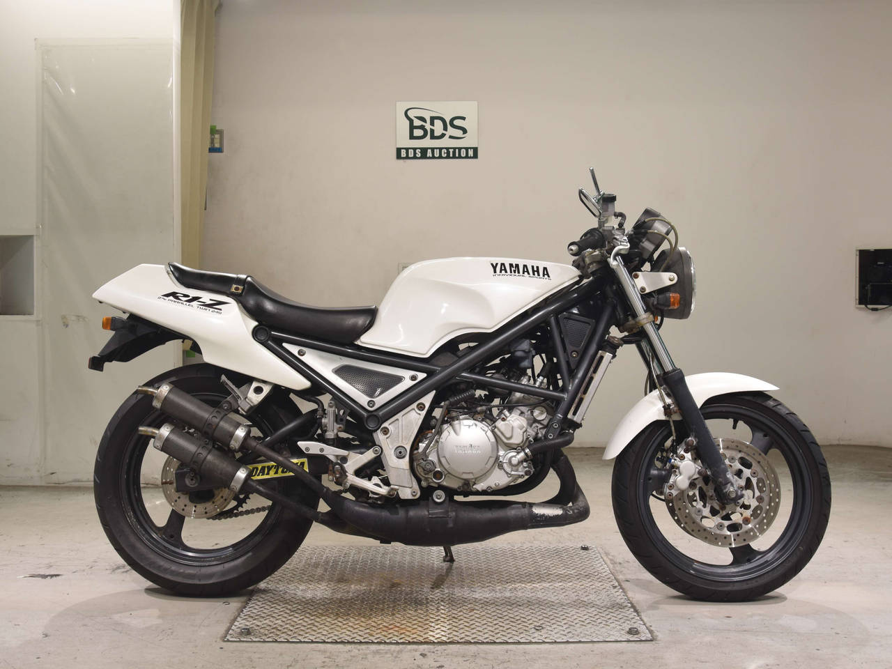 Yamaha R1-Z