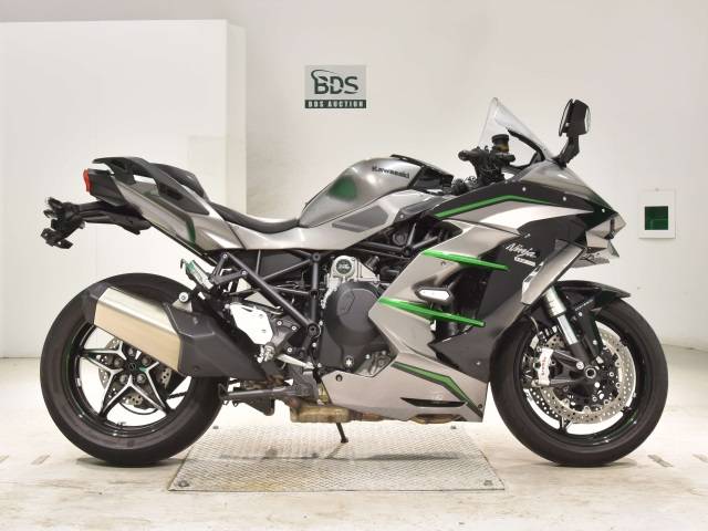 0027] Kawasaki NINJA H2 SX - ZXT02A-005710