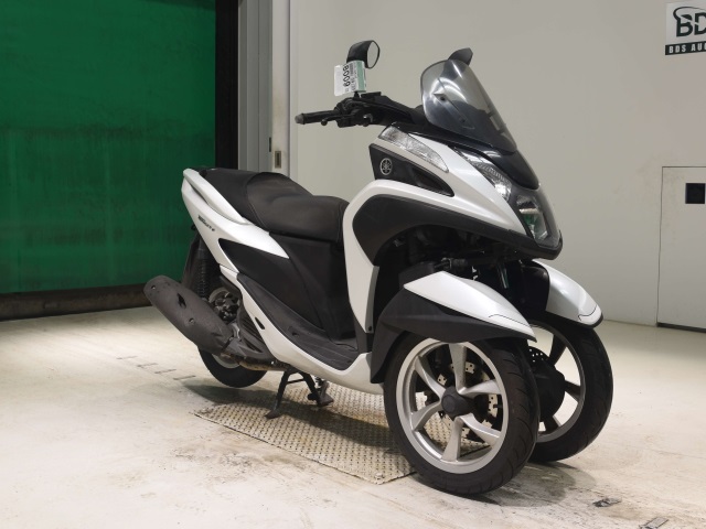 Yamaha TRICITY MW125 — фото 3