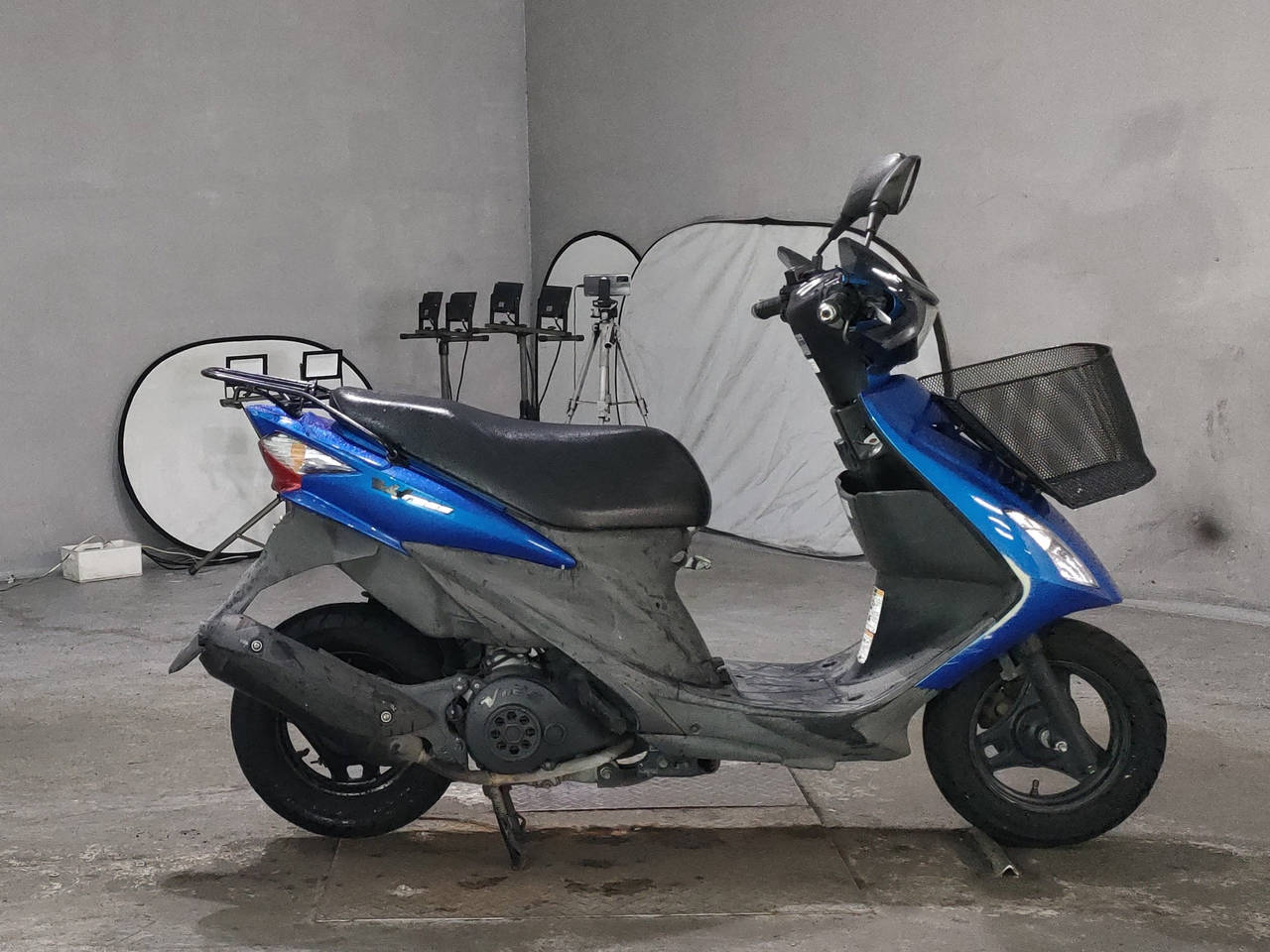 Suzuki V125S, photograph 1