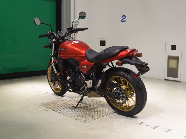 Kawasaki Z650RS — фото 6