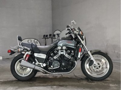 Yamaha V-MAX1200