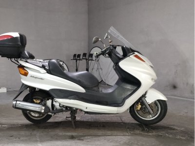 Yamaha MAJESTY250
