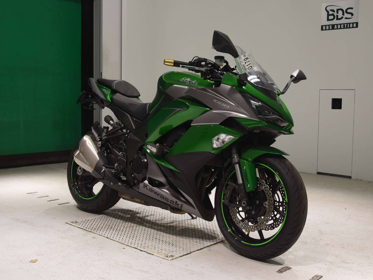 0179] Kawasaki NINJA1000A - ZXT00W-020538