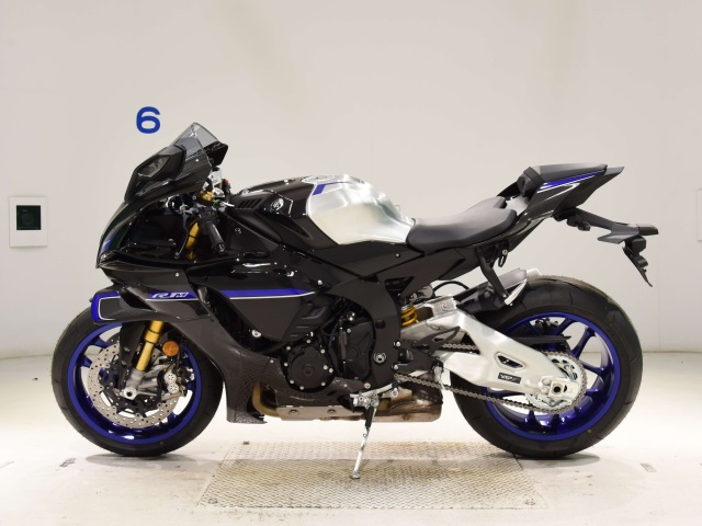 Yamaha YZF-R1M — фото 2