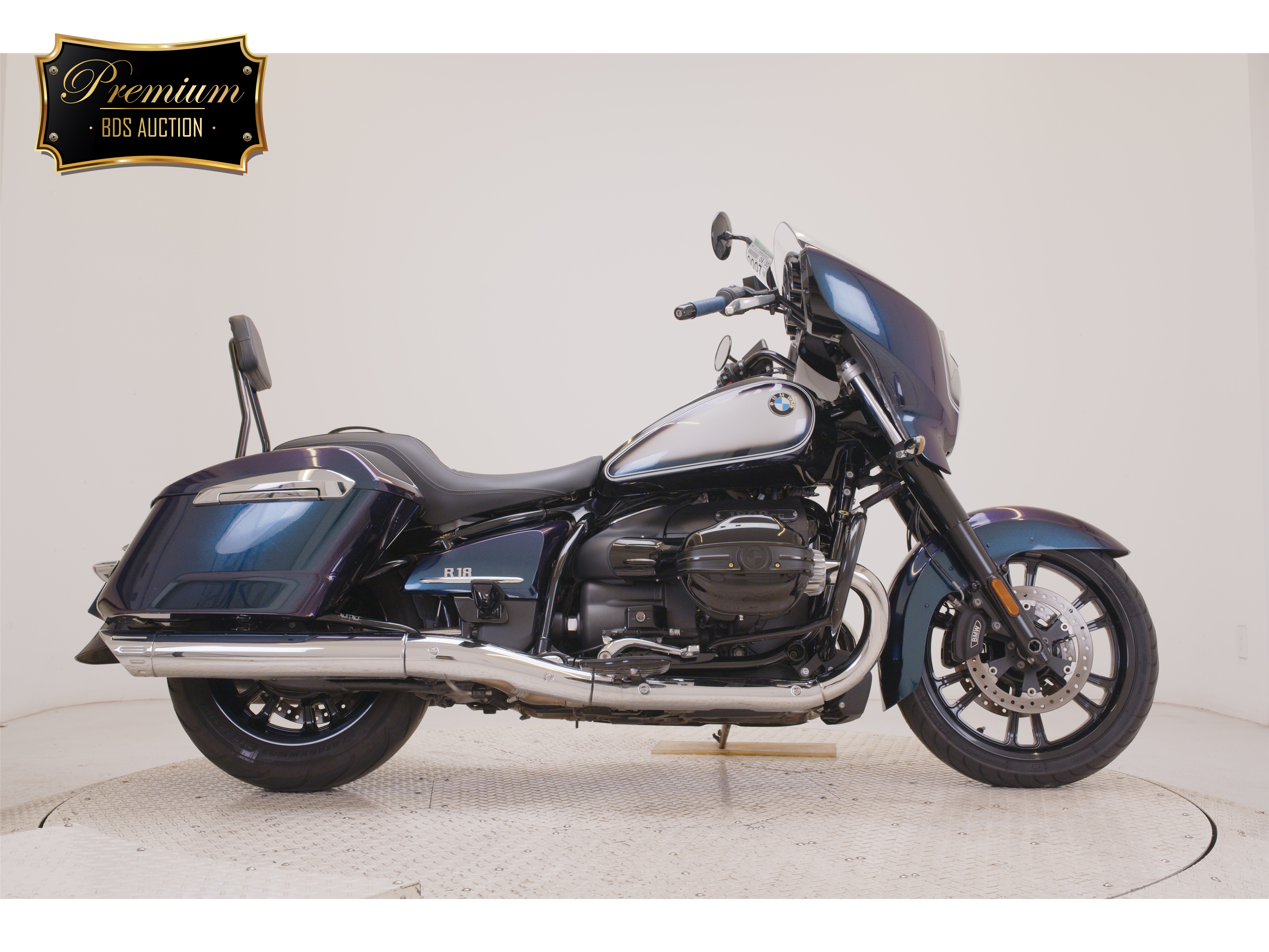 BMW R18B