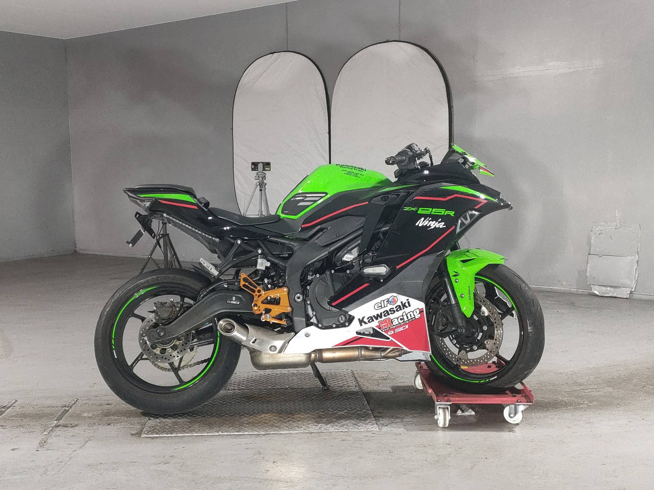 3008] Kawasaki NINJA ZX-25R - ZX250E-A15514