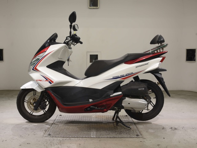Honda PCX125 — фото 2