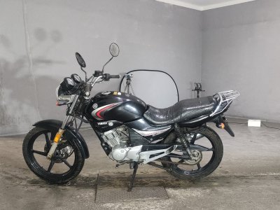 Yamaha YBR125 — фото 2