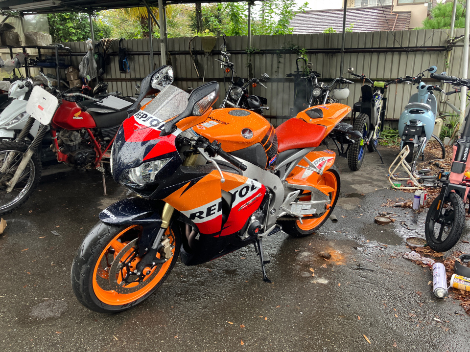 Honda CBR1000RR — фото 4