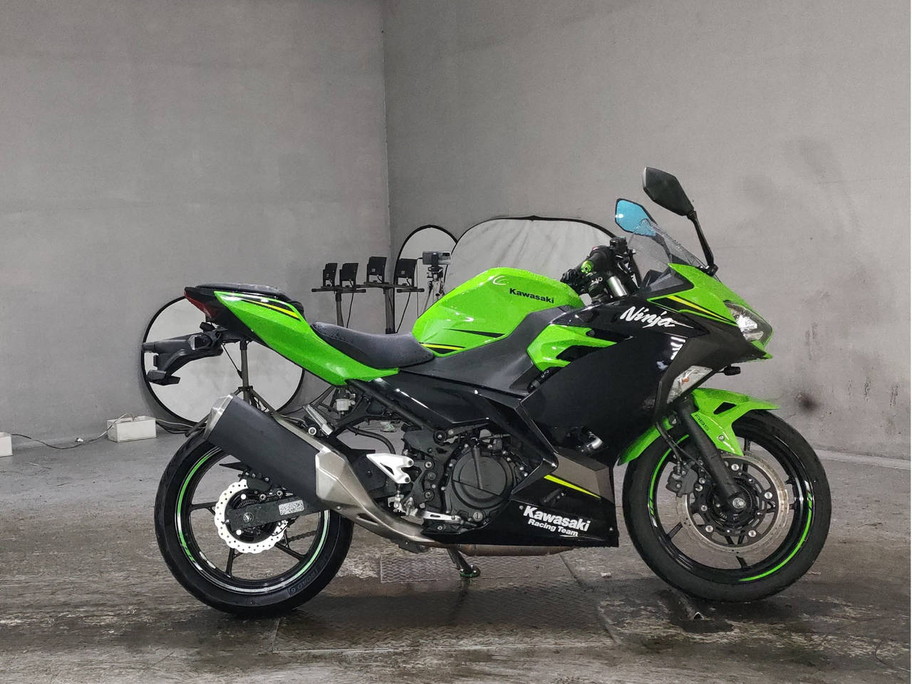 Kawasaki NINJA400