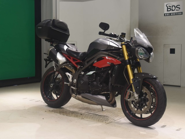 Triumph SPEED TRIPLE R — фото 3