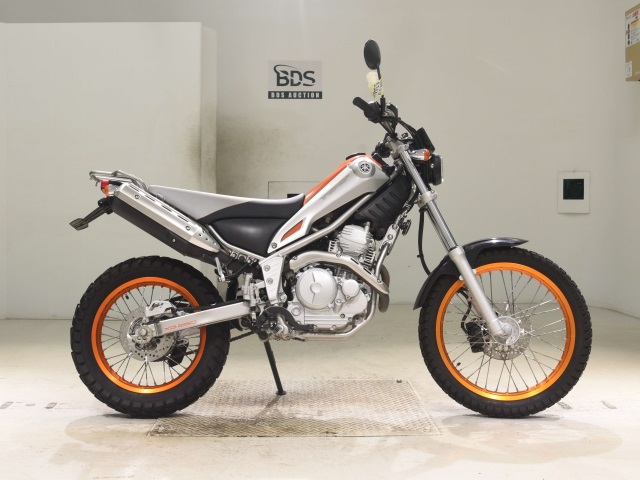 Yamaha TRICKER