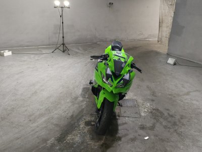 Kawasaki NINJA ZX-25R — фото 3