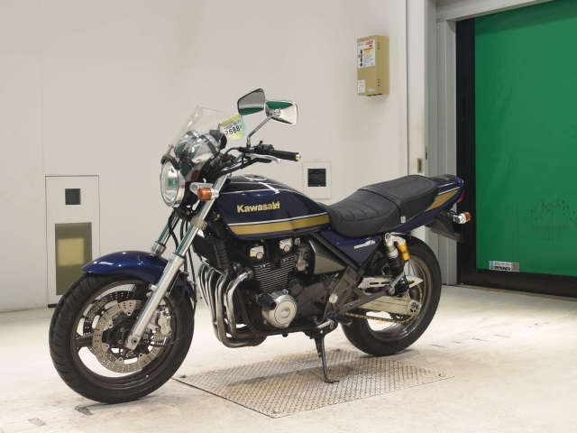 Kawasaki ZEPHYR400 — фото 4