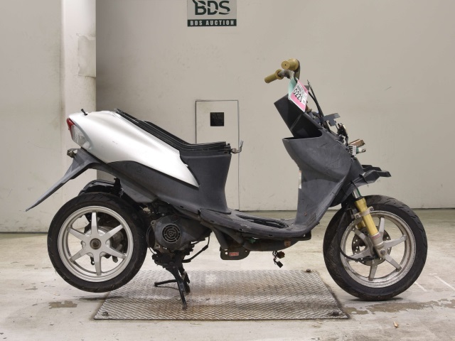 Suzuki SEPIA ZZ