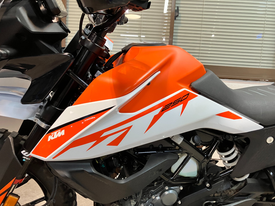 KTM 250ADVENTURE — фото 24