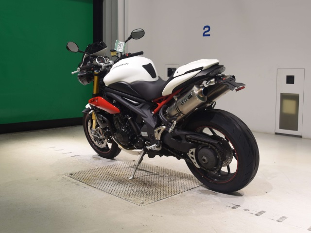 Triumph SPEED TRIPLE — фото 6