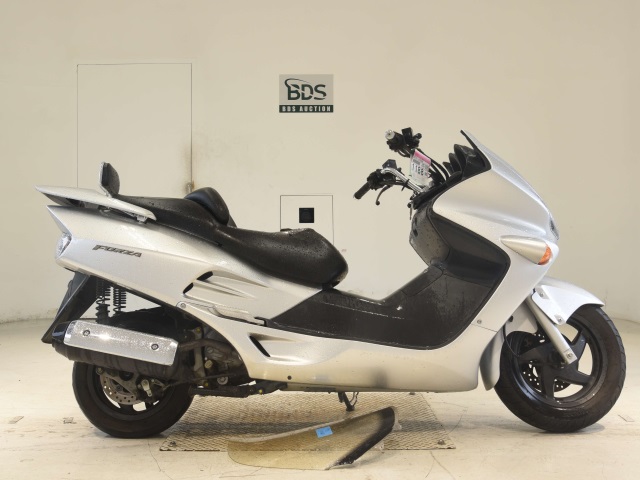 Honda FORZA