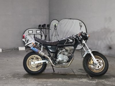 Honda APE50