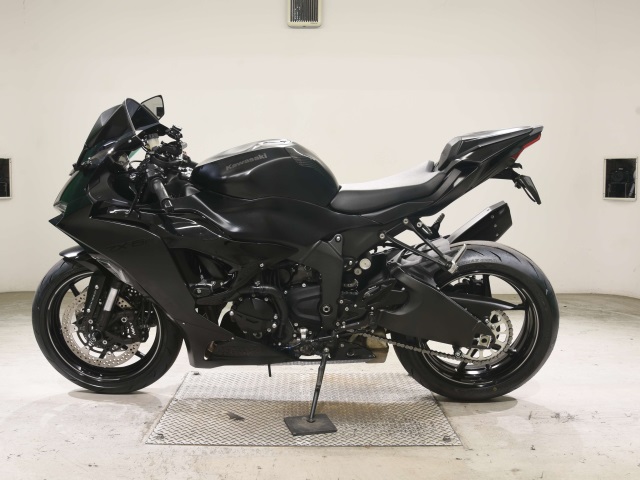 Kawasaki ZX-6RA — фото 2