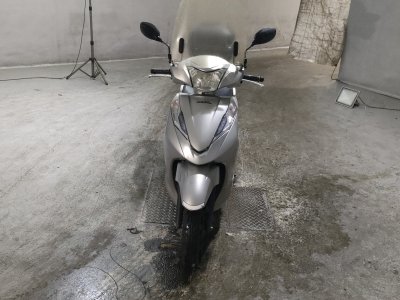 Honda LEAD125 — фото 3
