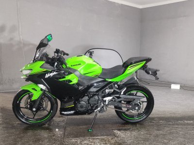 Kawasaki NINJA400 — фото 2