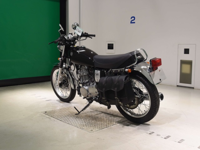 Yamaha SR400 — фото 6