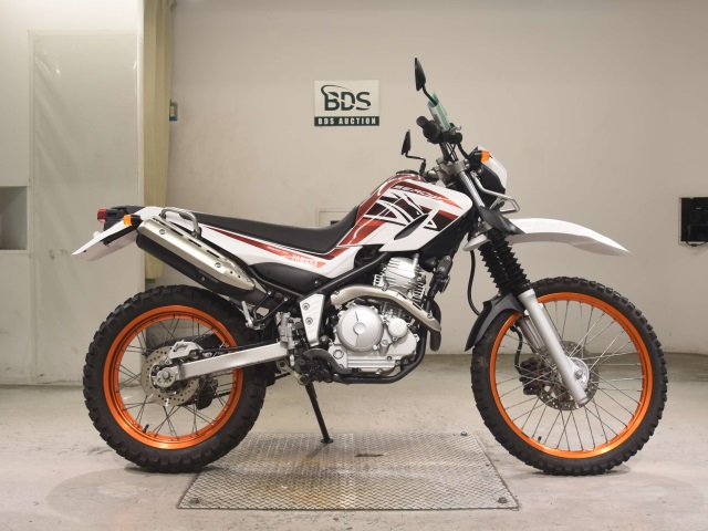 Yamaha SEROW XT250