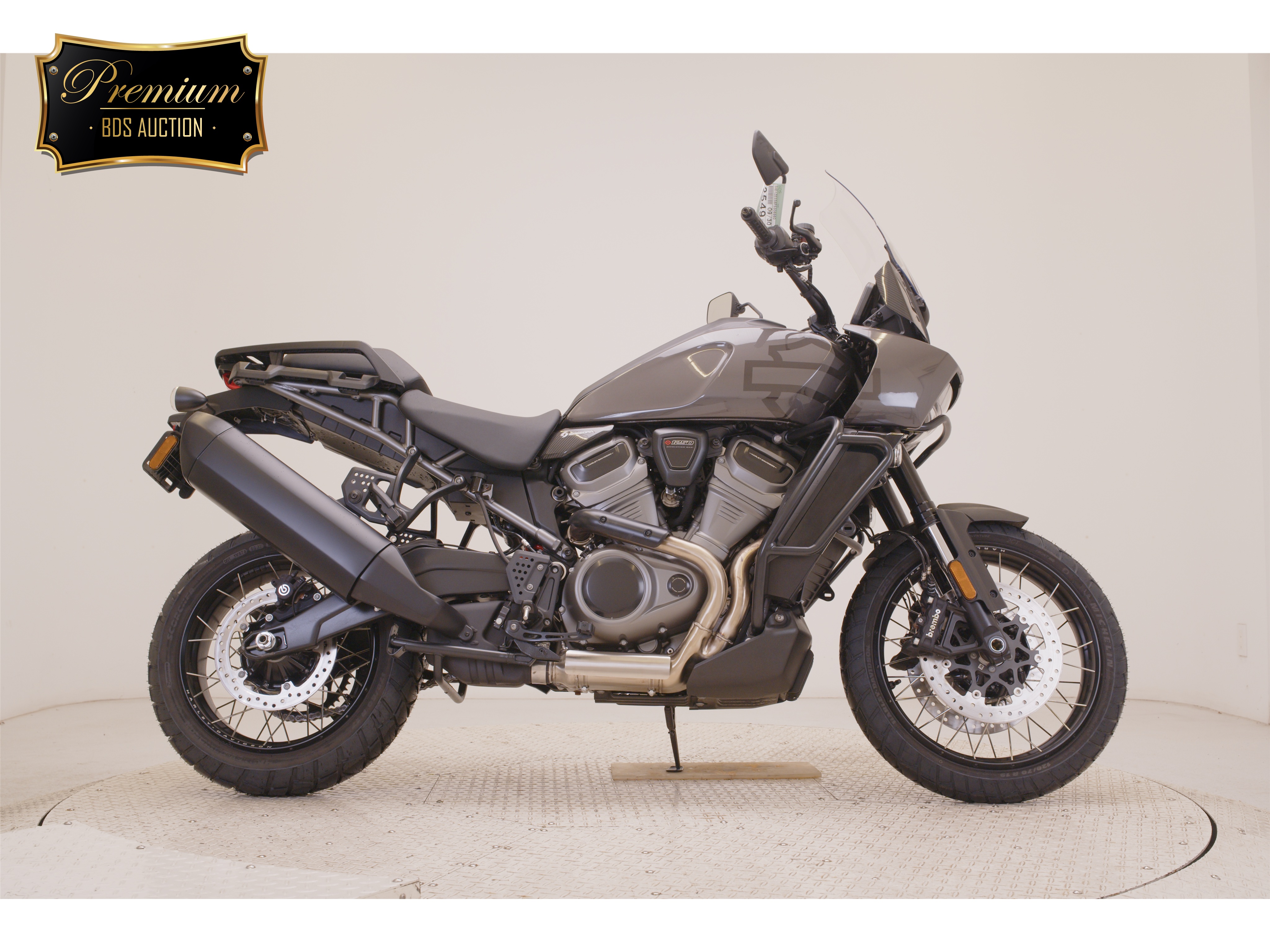 HD PAN AMERICA1250 S