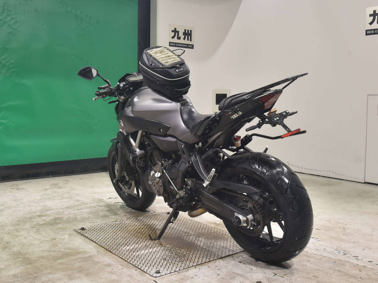 38637☆MT-07.（RM07J) 2014-2016 ワイズギア ミドルスクリーン