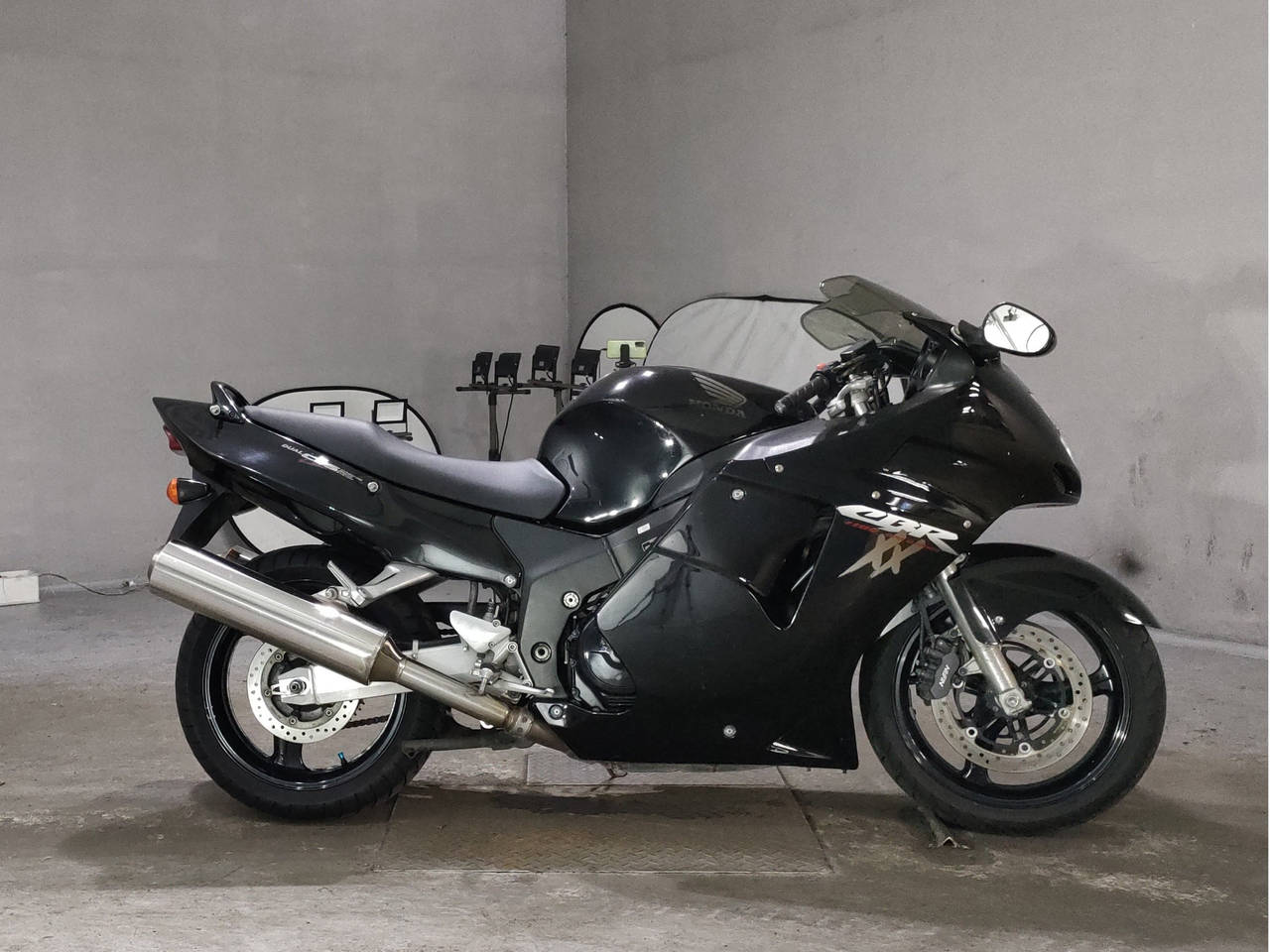 Honda CBR1100XX BLACKBIRD