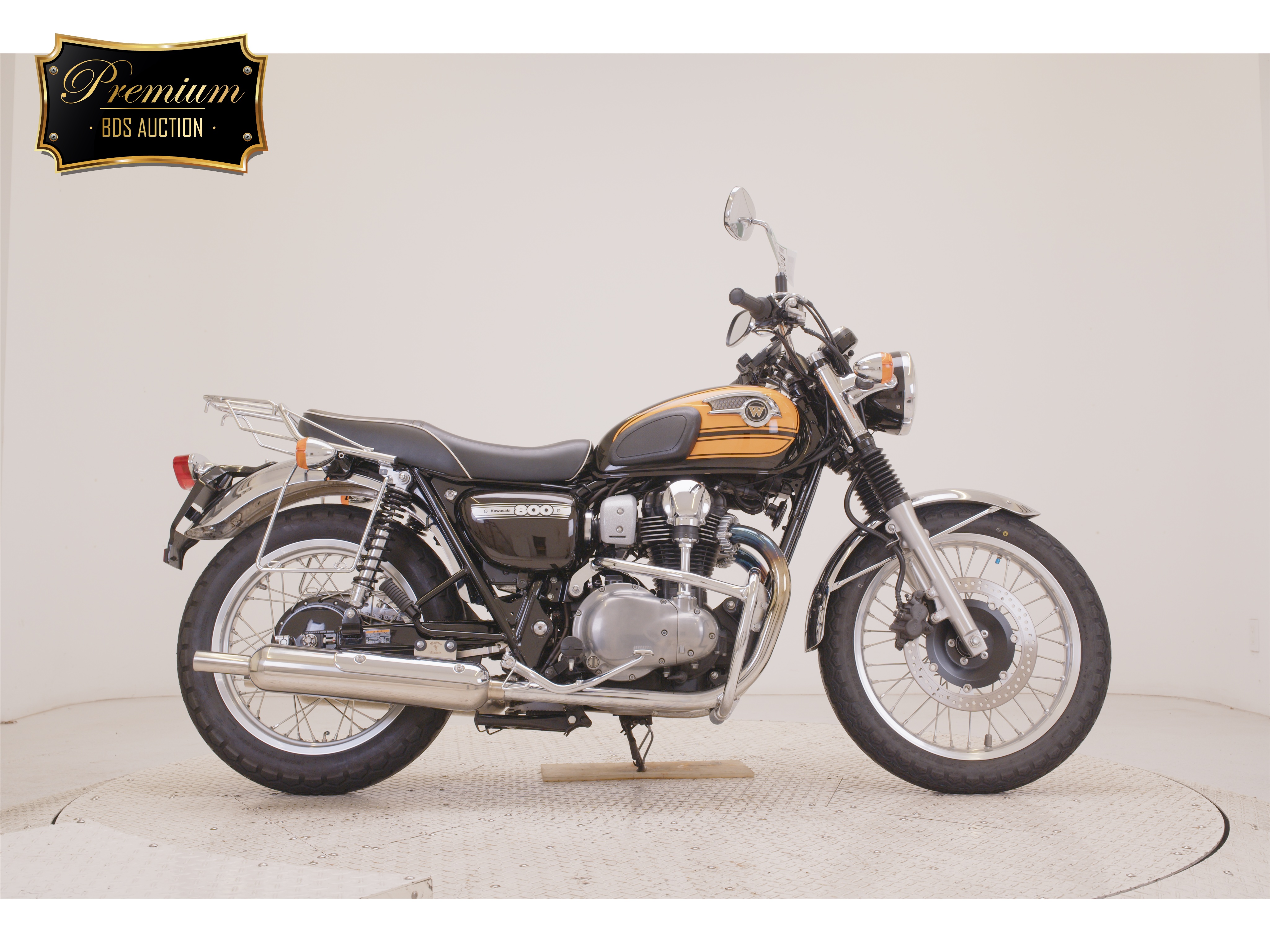Kawasaki W800