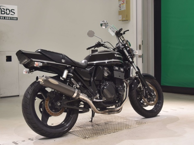 Kawasaki ZRX400 — фото 5