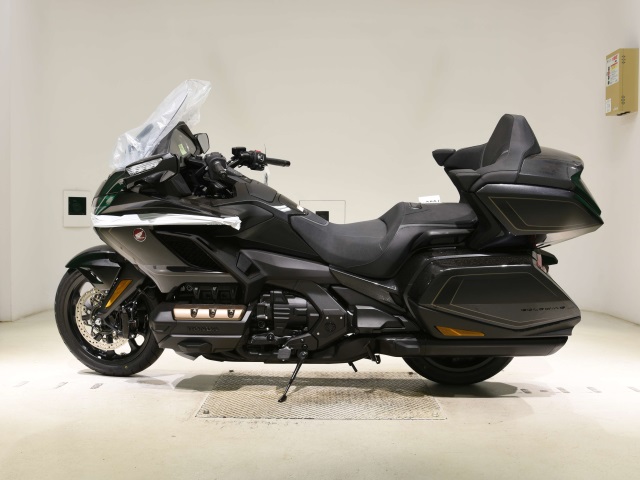 Honda GL1800 TOUR D — фото 2
