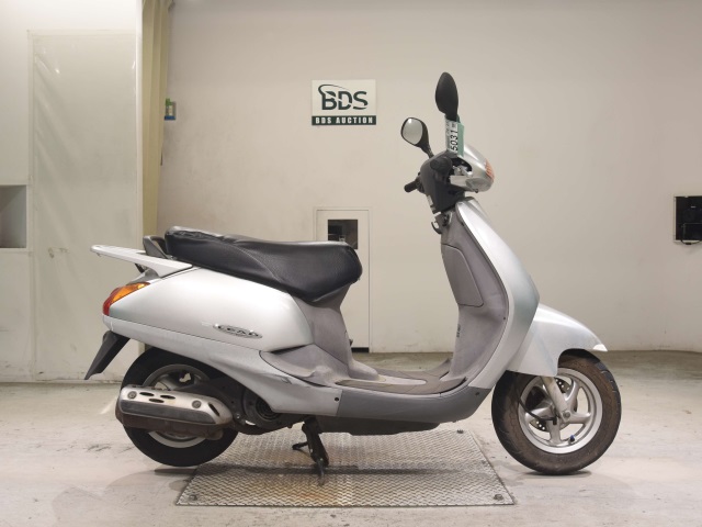 Honda LEAD100