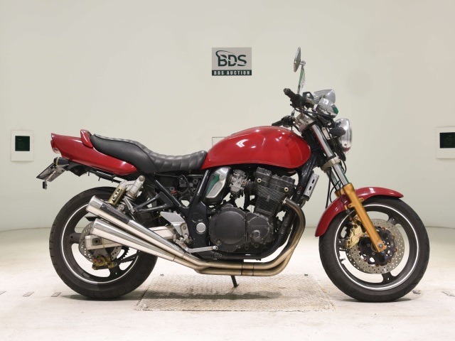 Suzuki GSX400 INAZUMA