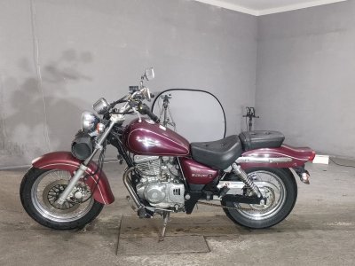 Suzuki MARAUDER 250 — фото 2