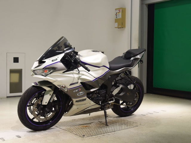 Kawasaki ZX-6R — фото 4