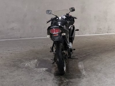 Yamaha YZF-R15 — фото 4