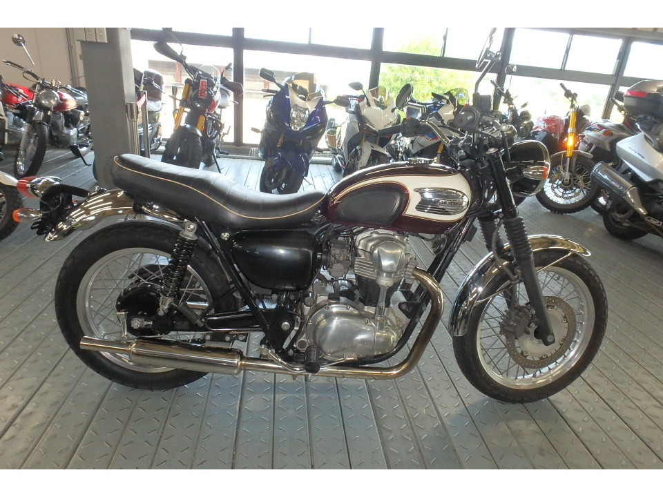 Kawasaki W400