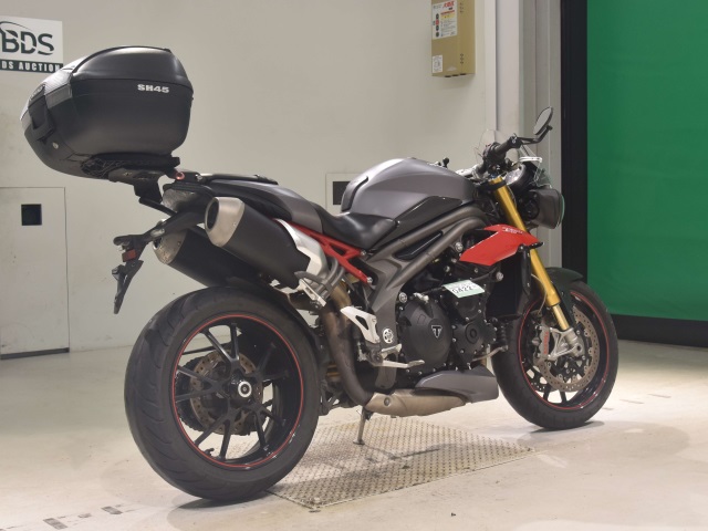 Triumph SPEED TRIPLE R — фото 5