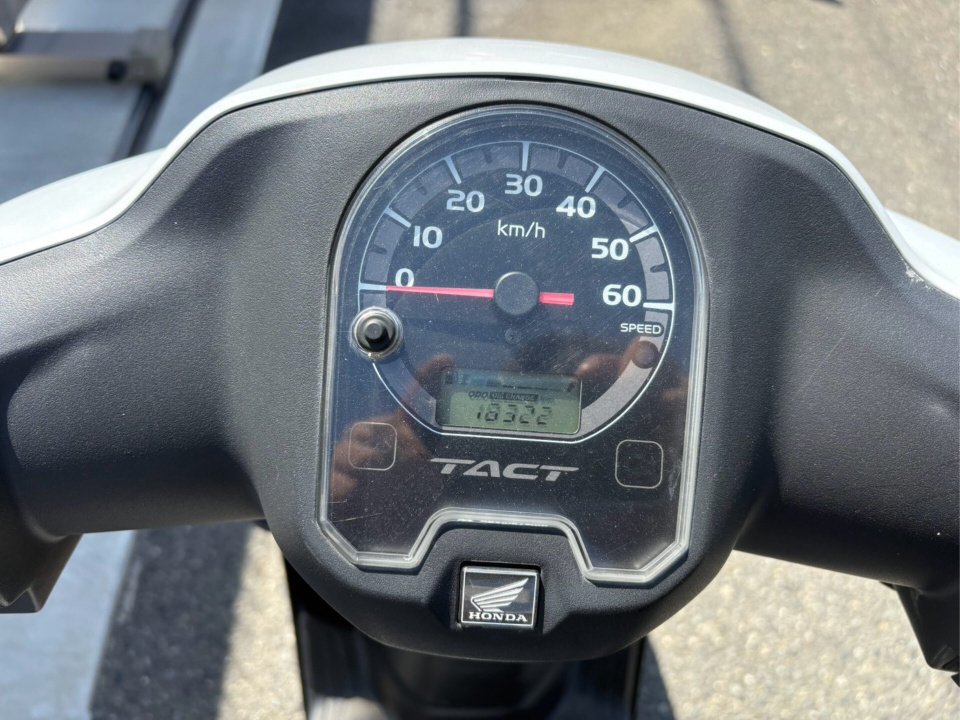 Honda TACT BASIC — фото 3