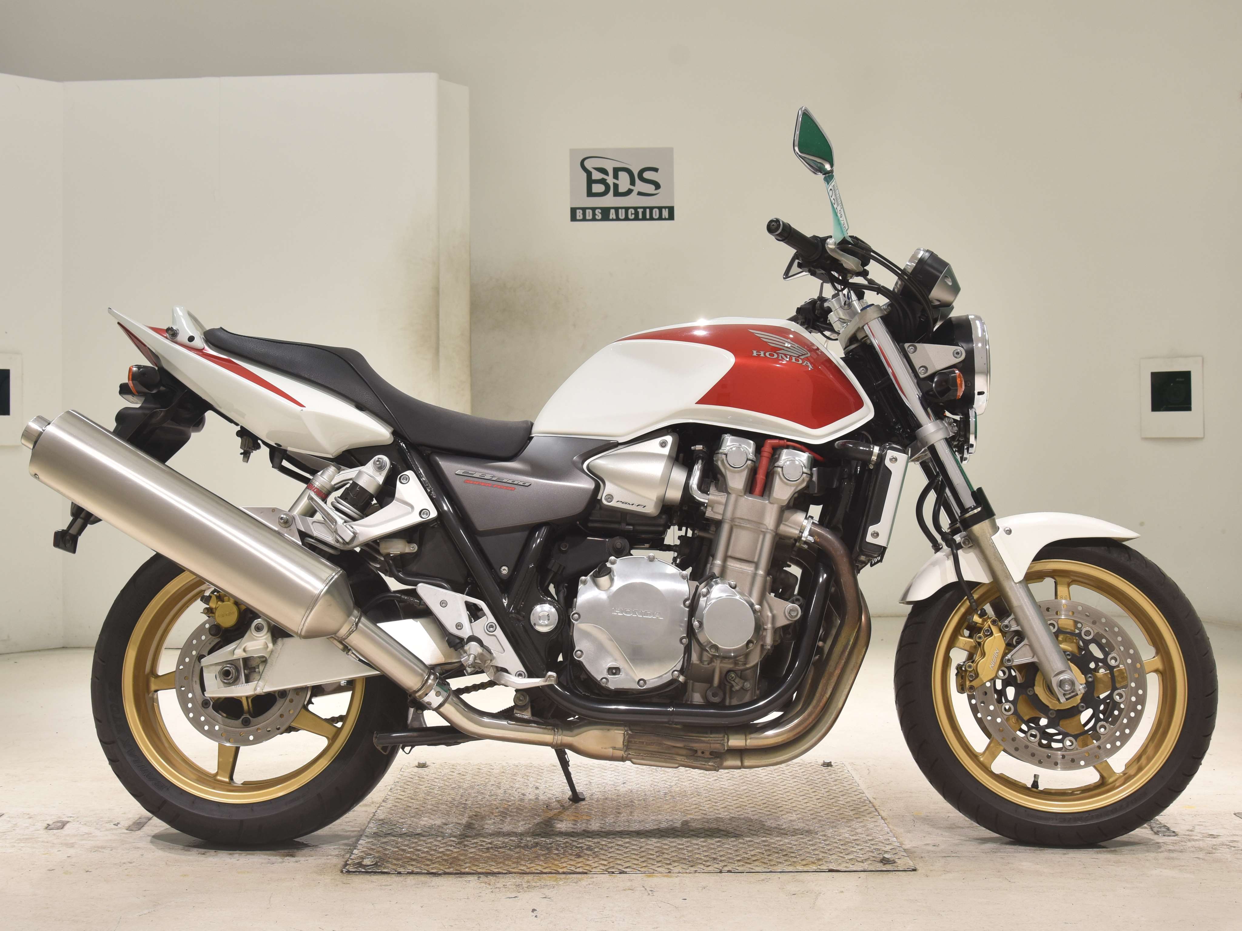 Honda CB1300SF